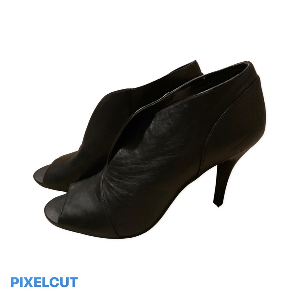 Nine West black peep toe pumps